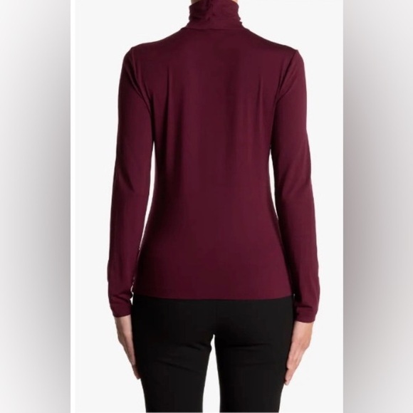 St. John Collection Fine‎ Jersey Long-Sleeve Turtleneck Bordeaux S - Picture 2 of 5